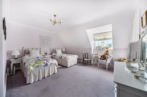 Photo 13- click for photo gallery